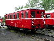 Motorový vůz M 131.1238 železničním muzeu v Lužné u Rakovníka (2007). Autor: Rainerhaufe.